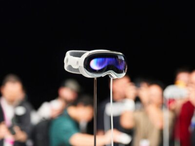 Penguji Apple Vision Pro Berbagi Kesannya: "Headset Terbaik Sepanjang Masa" 3