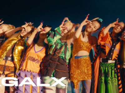 MV XG 'TGIF' Menampilkan Mode yang Luar Biasa— Lihat Penampilan yang Mengejutkan 20